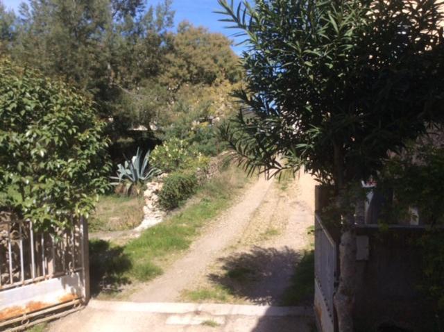 F1 Spacieux Hérépian Εξωτερικό φωτογραφία